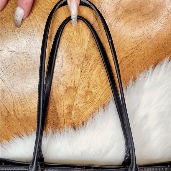 SOLD! Cross listed. GUCCI SIGNATURE GG BRITT LARGER TOTE 100% AUTHENTIC - Picture 8 of 12